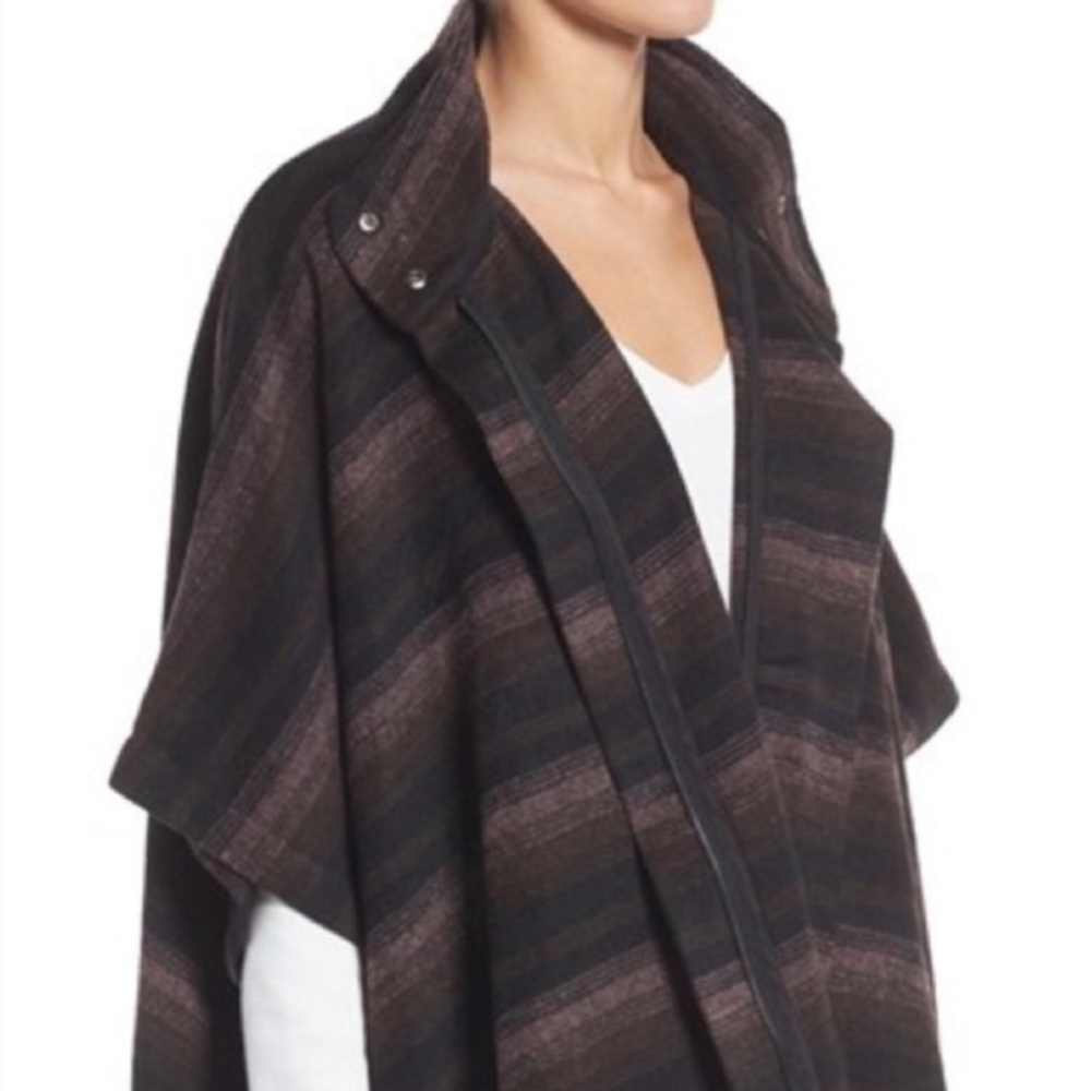 Cupcakes & Cashmere Stevie Wool Blend Zip Up Blanket Coat Jacket Cape Size Small